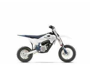 MOTO NEUVE: HUSQVARNA EE 5
