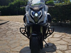 CF MOTO 650 MT CON SOLI 6.000 KM