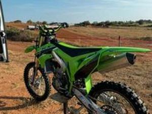 KAWASAKI KXF 250 DEL 2023