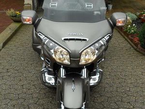 GOLDWING TRIKE 1800