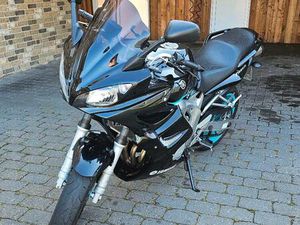 YAMAHA FAZER FZ6
