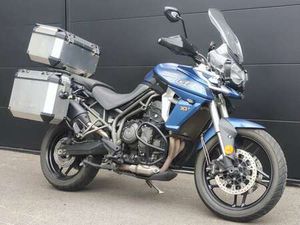 TRIUMPH TIGER 800