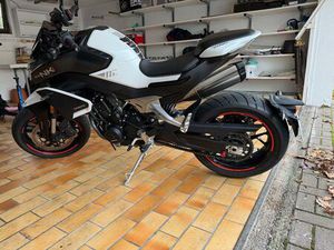 CFMOTO 800NK SPORT