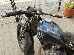 OLDTIMER-MOTORRAD/VORKRIEG