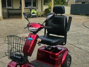 PIONEER MOBILITY SCOOTER (750W)
