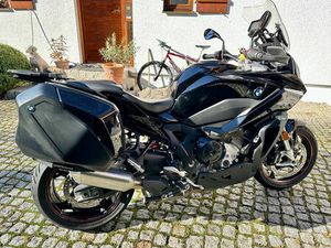 BMW S 1000 XR, SCHWARZ MIT TIEFERLEGUNG + KOFFER