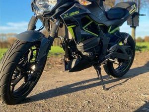 KAWASAKI Z125 – TOP GEPFLEGT, 125 CCM, 2 JAHRE WERKSGARANTIE