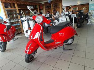 VESPA GTS SUPER 125, TOP-ZUSTAND
