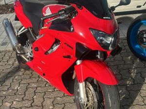 HONDA CBR600F PC35 *EXPORT GESUCHT*