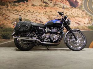 TRIUMPH BONNEVILLE 900 T100, RETRO, OCCASION, CHF 3'490.-