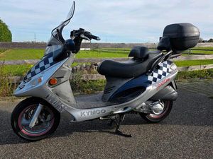 KYMCO YAGER SPACER 125 ROLLER * GUTER ZUSTAND
