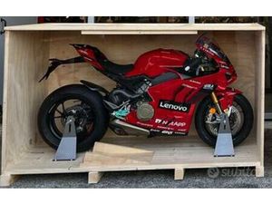 DUCATI PANIGALE V4 CHAMPION REPLICA PECCO BAGNAIA