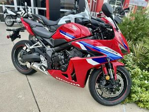 2024 HONDA® CBR650R