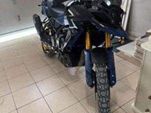 VSTROM 800 DE