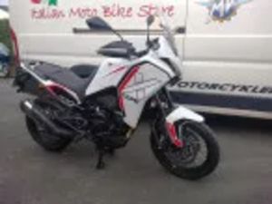 MOTO MORINI X-CAPE 700