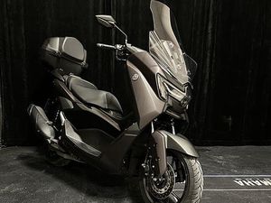 YAMAHA NMAX 125 TECH MAX