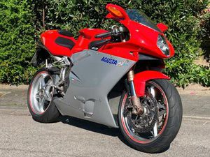 MV AGUSTA F4 750 EVO3