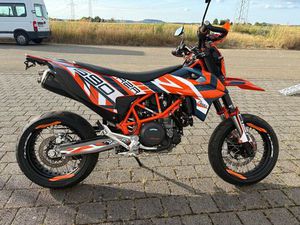 KTM 690 SMC R AKRAPOVIC