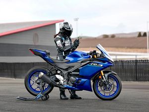 YAMAHA R3 ABS A2 35KW I BUTIK NU R-3 • 2026