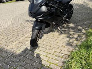 YAMAHA R125(2023) 11900KM UM/ UNFALLFREI
