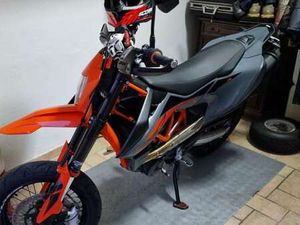 KTM 690 SMC R R ARANCIONE