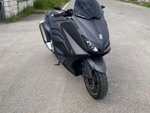 YAMAHA TMAX 530 NERO