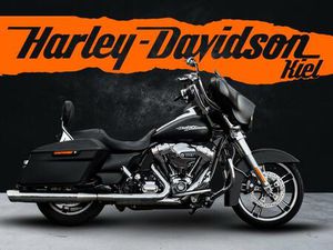 HARLEY-DAVIDSON FLHX STREET GLIDE 103 CUI - VANCE & HINES - - -