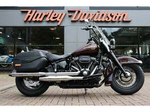 HARLEY-DAVIDSON SOFTAIL FLHCS HERITAGE CLASSIC 114 FOR SALE IN GUILDFORD