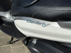 PIAGGIO BEVERLY 350 SPORT TOURING 330 CM3, 2014 GOD.