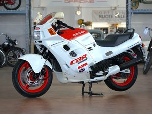 1987 HONDA CBR1000F SUPER SPORT A VENDRE