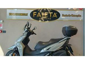 VENDO KYMCO AGILITY 300I NOODOE (2020) USATA A PESCARA (CODICE 9869452) - MOTO.IT