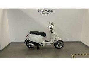 VENDO VESPA PRIMAVERA 125 (2024 - 25) USATA A FIRENZE (CODICE 9869220) - MOTO.IT