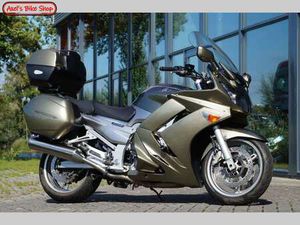 YAMAHA FJR 1300 GRIJS