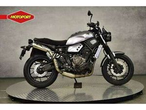 YAMAHA XSR 700 ZILVER