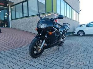 HONDA VFR 750 F