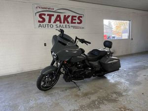 2022 HARLEY-DAVIDSON STREET GLIDE