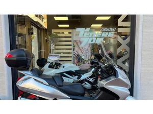 VENDO HONDA SILVER WING 600 (2001 - 05) USATA A CHIAVARI (CODICE 9869139) - MOTO.IT