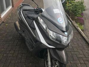PIAGGIO X10 500