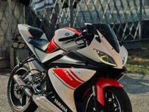 YAMAHA YZF-R125