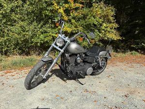 HARLEY-DAVIDSON DYNA STREET BOB