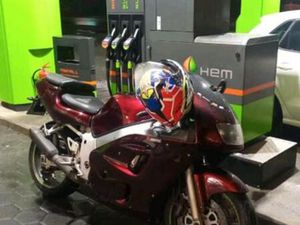 SUZUKI GSXR 600 SRAD