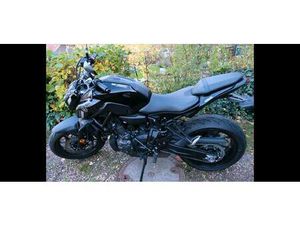 YAMAHA MT 07 PURE