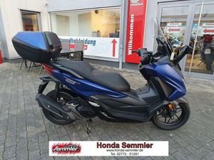 HONDA FORZA 125 NSS125 TOP ZUSTAND! INKL. 1. SERVICE