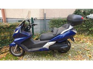 VERKAUFE HONDA SILVER WING ROLLER