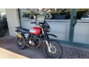 VENDO SWM SIX DAYS 440 (2018 - 20) USATA A GAVI (CODICE 9869870) - MOTO.IT