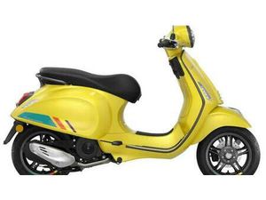VENDO VESPA PRIMAVERA 125 S (2023 - 25) NUOVA A CASTELLAMMARE DI STABIA (CODICE 9788512) - MOTO.IT