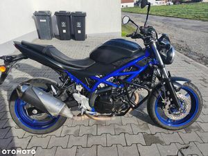 SUZUKI SV
