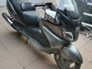 SUZUKI BURGMAN 650 - 2009