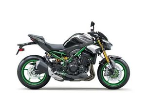 2025 KAWASAKI Z900 SE
