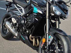 TRIUMPH STREET TRIPLE RS INKL. 765,-€ KUNDENVORTEIL